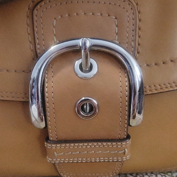 Coach Brown Leather Shoulder Bag and Wallet - Picture 3 of 11